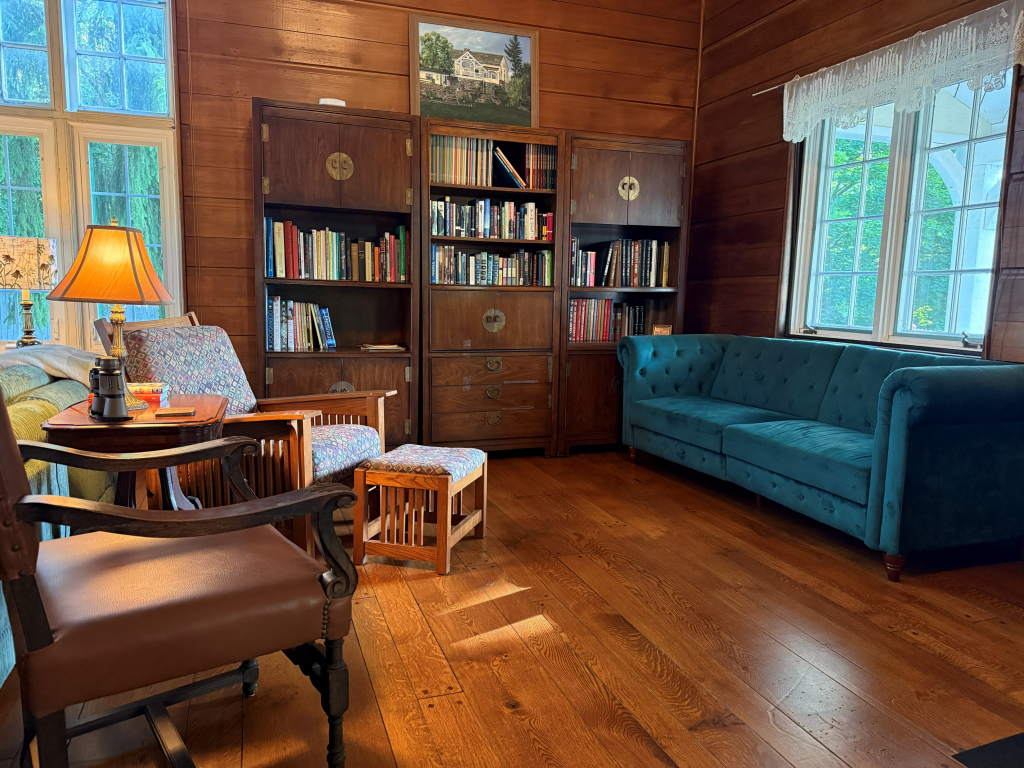 Pine Suite with Private Bathroom | Room 2 Storm King Lodge Library