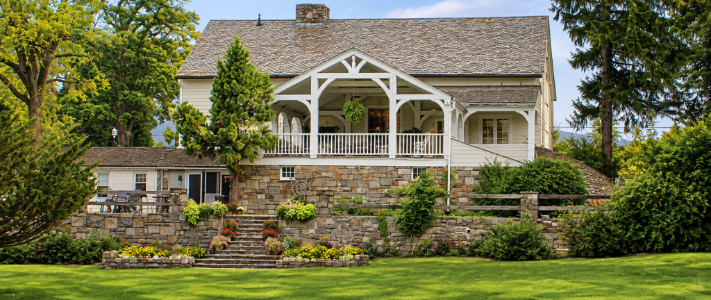 Pine Suite with Private Bathroom | Room 2 Storm King Lodge Rear Stone Staircase