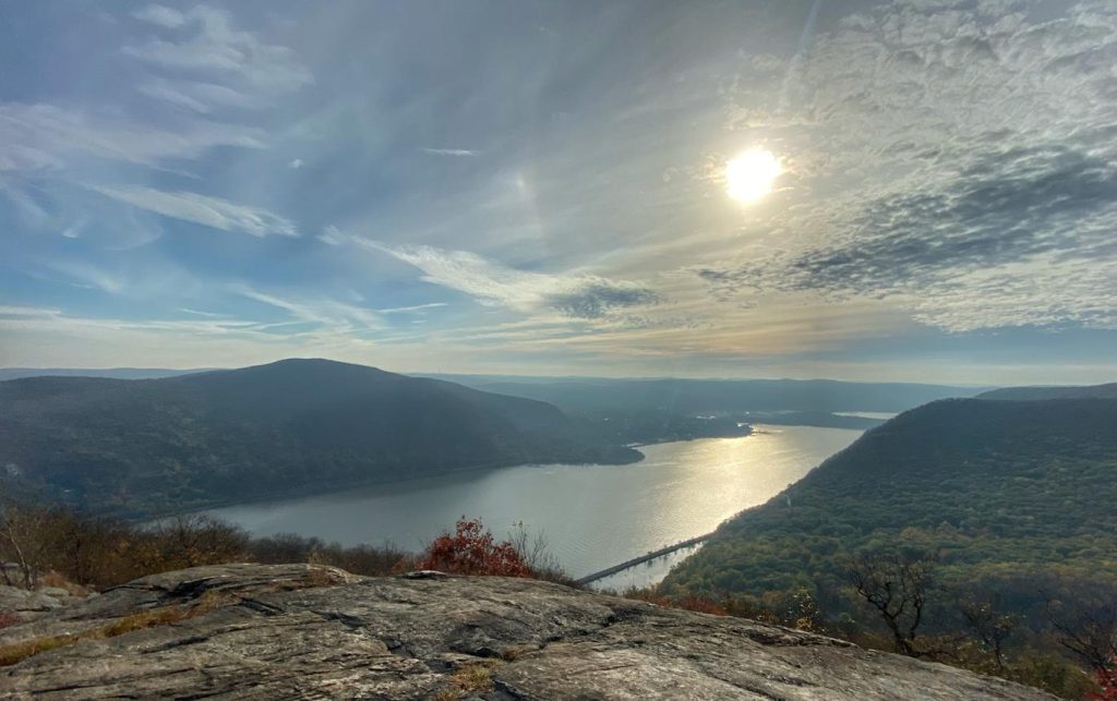 storm king mountain near storm king lodge